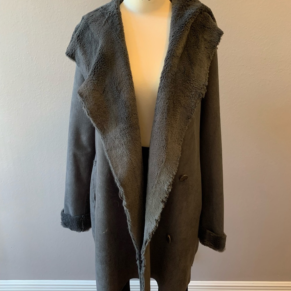 Reversible Grey‎ Coat